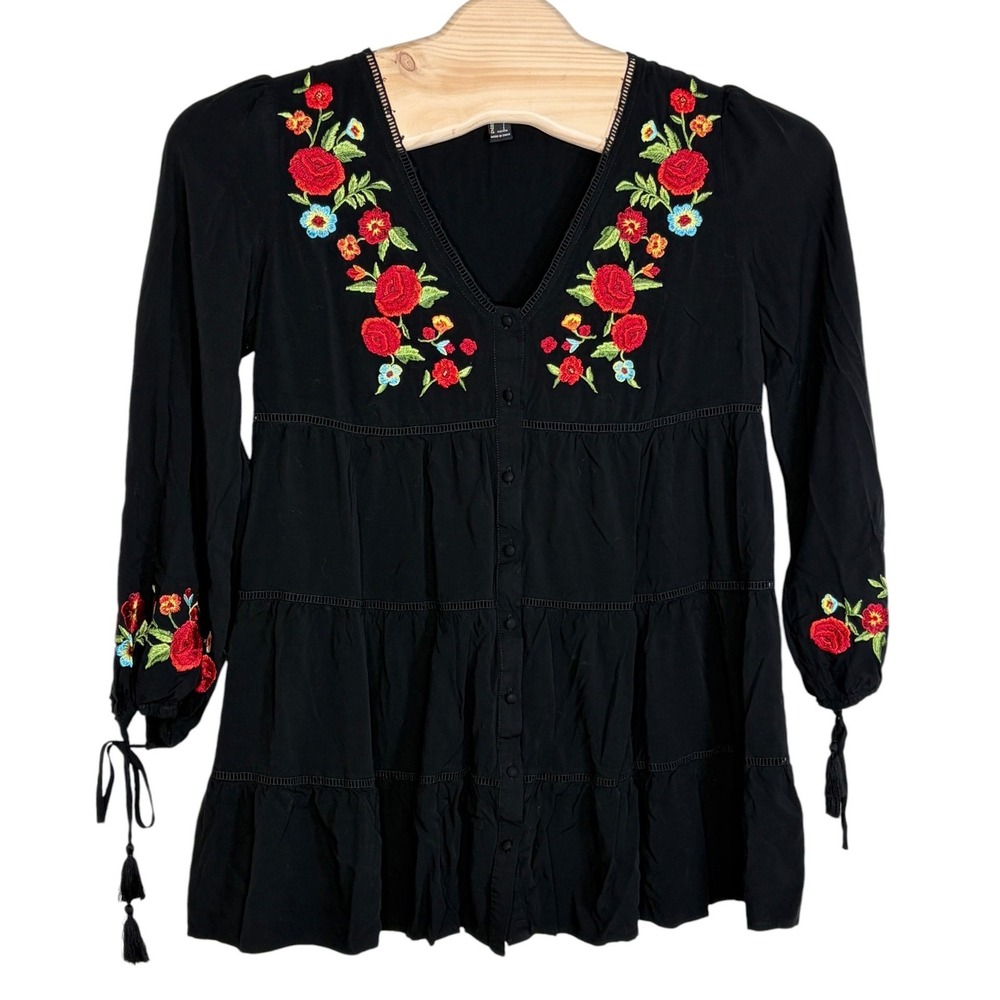 Forever 21 Peasant Top Large Black Floral Embroidered V-Neck Tassel Tiered Boho